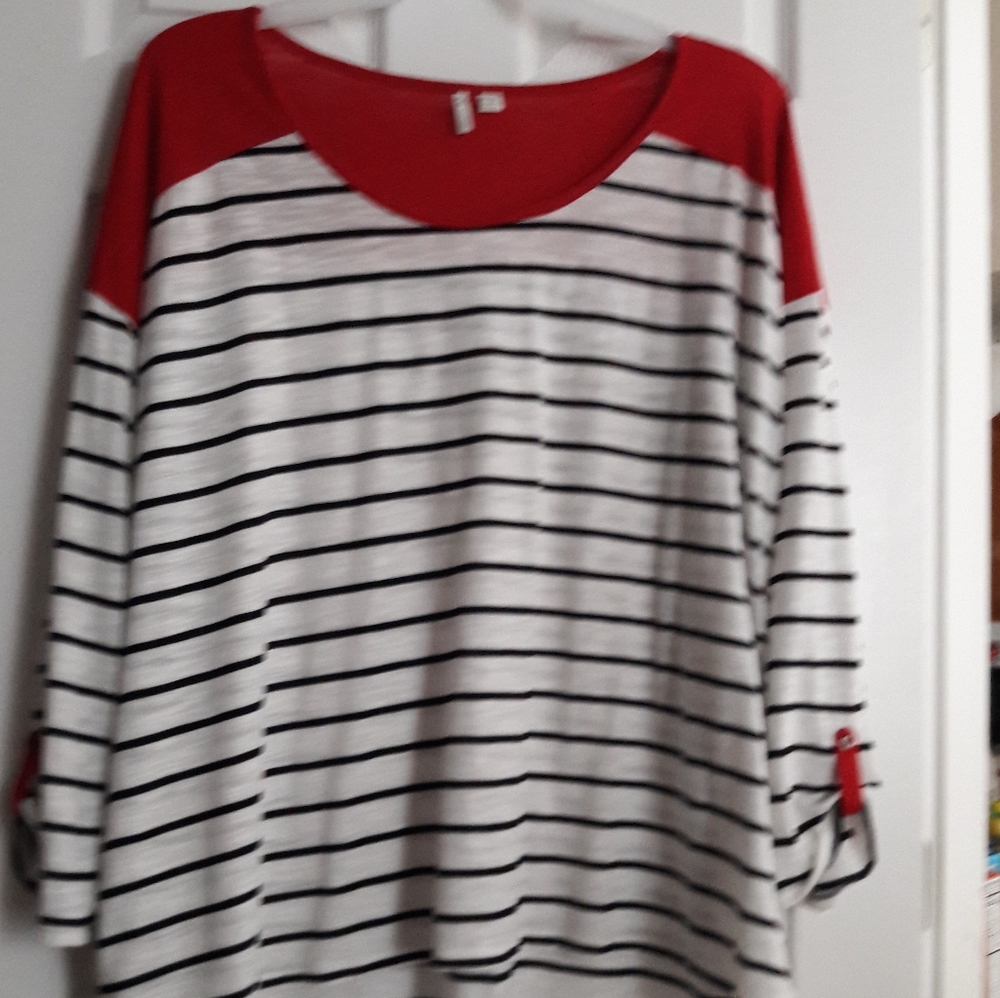Women's Plus Striped Tee 26W/28W